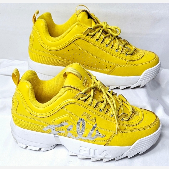 Size 6.5 Kids FILA Yellow Disruptor ll Script Sneakers - Picture 6 of 8